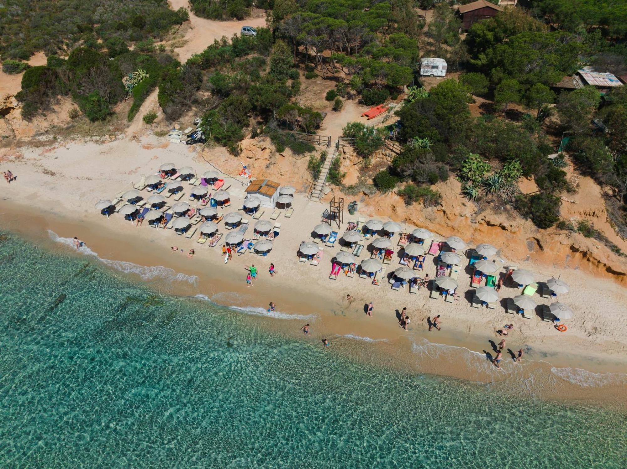 Hotel Amareclub Rocca Dorada à Santa Margherita di Pula Extérieur photo