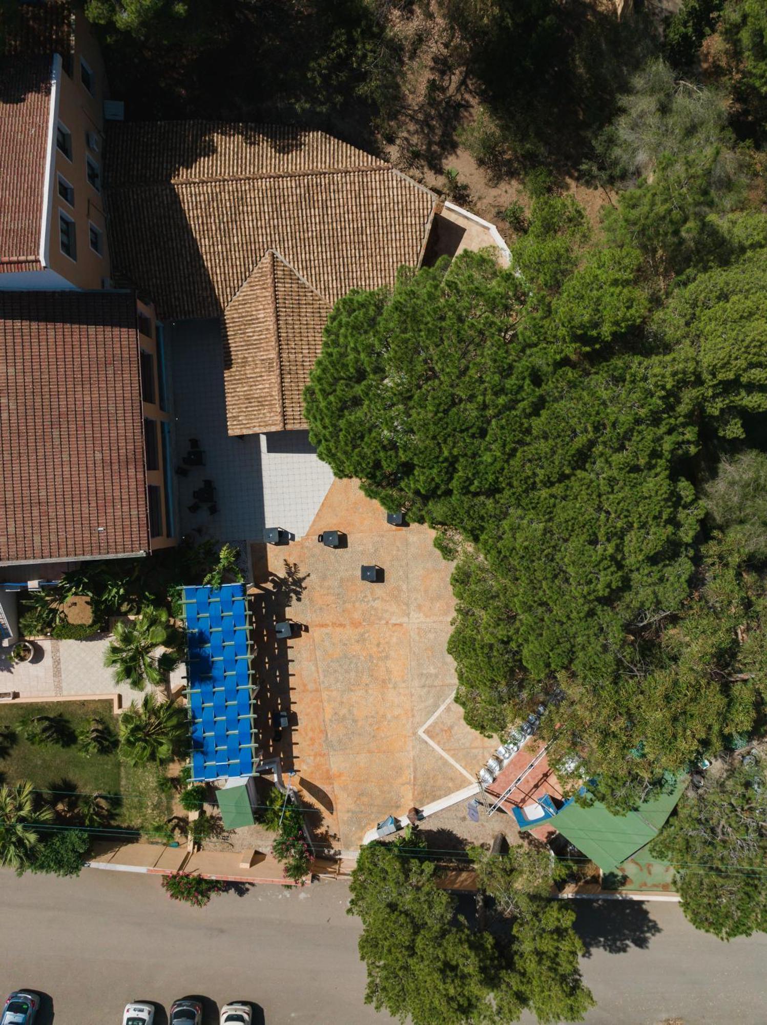 Hotel Amareclub Rocca Dorada à Santa Margherita di Pula Extérieur photo